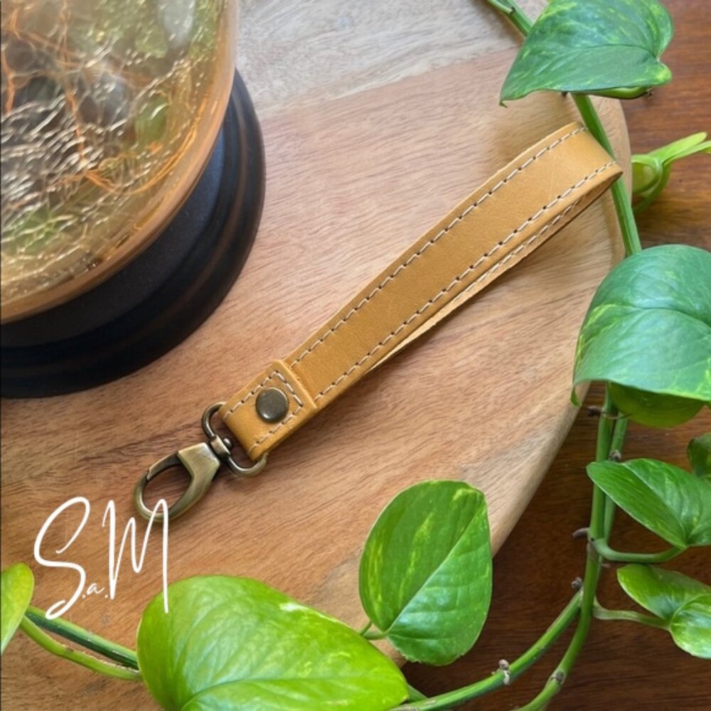 Handmade Sunflower Wristlet / Grab Strap!